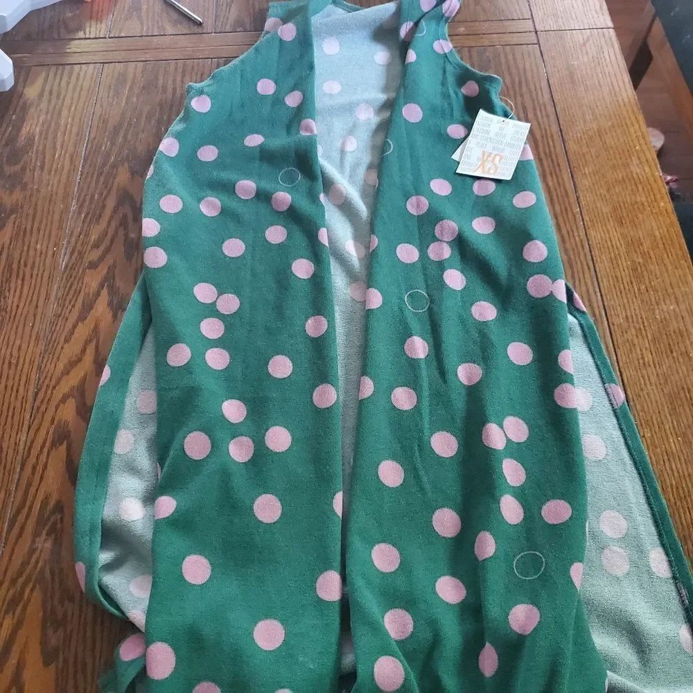 NWT lularoe green and white polkadot joy vest